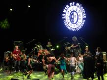 Emir Kusturica and The no smoking band