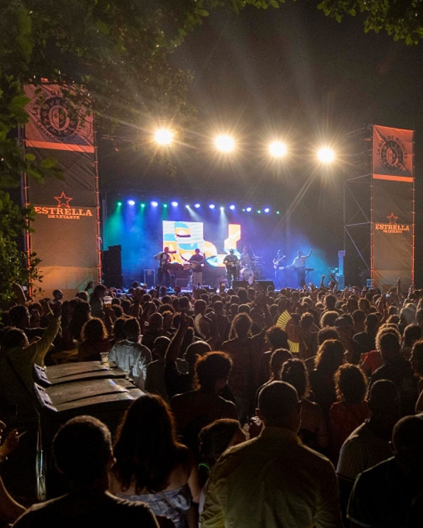 Escenario Castillo �rabe del Parque Torres